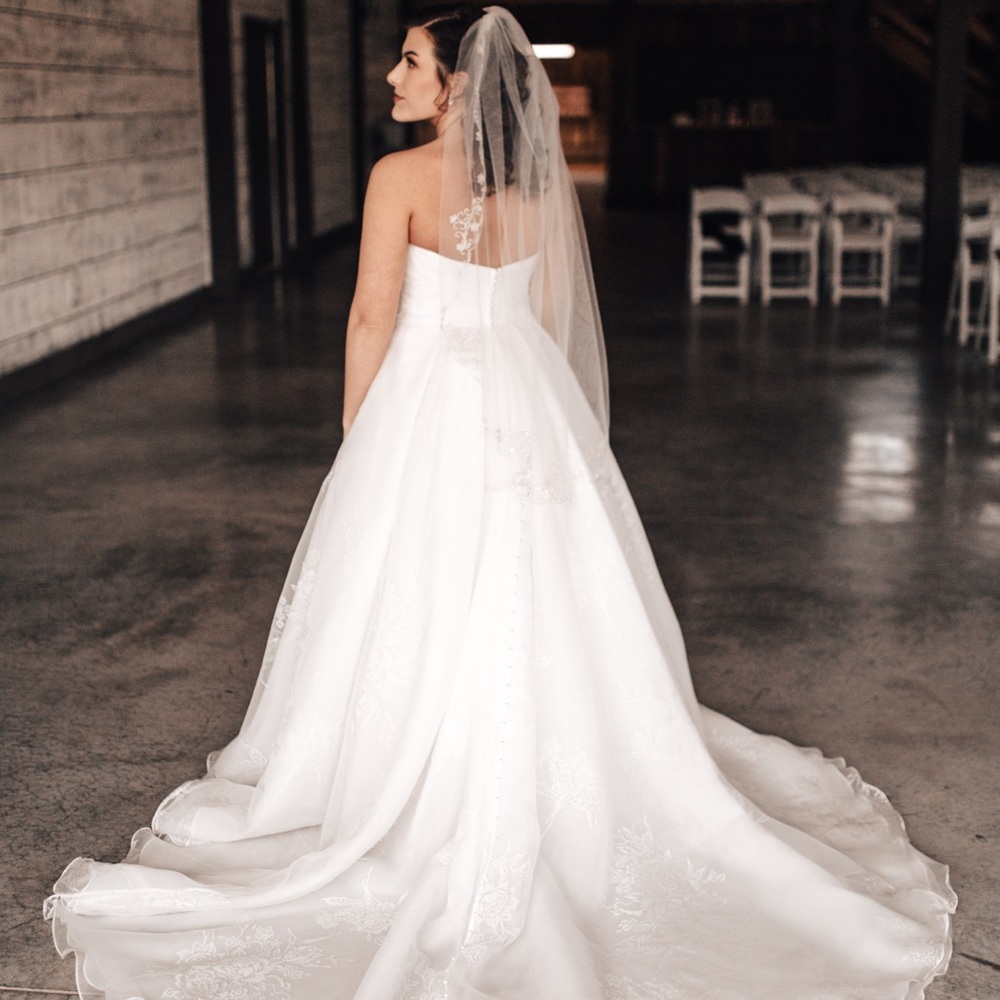 Meet your Posher, Faith